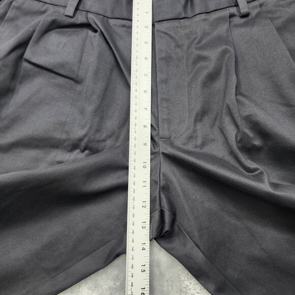 Dockers Pants Mens 40 X 30 Gray D3 Signature Khaki Pleated Chino Office Career - Picture 9 of 12